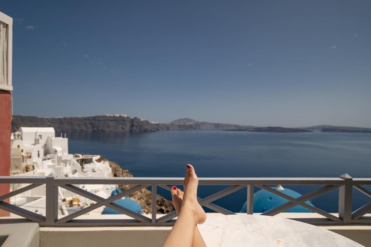 Bubble Santorini