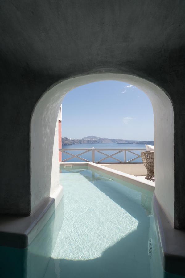 Bubble Santorini Apartment